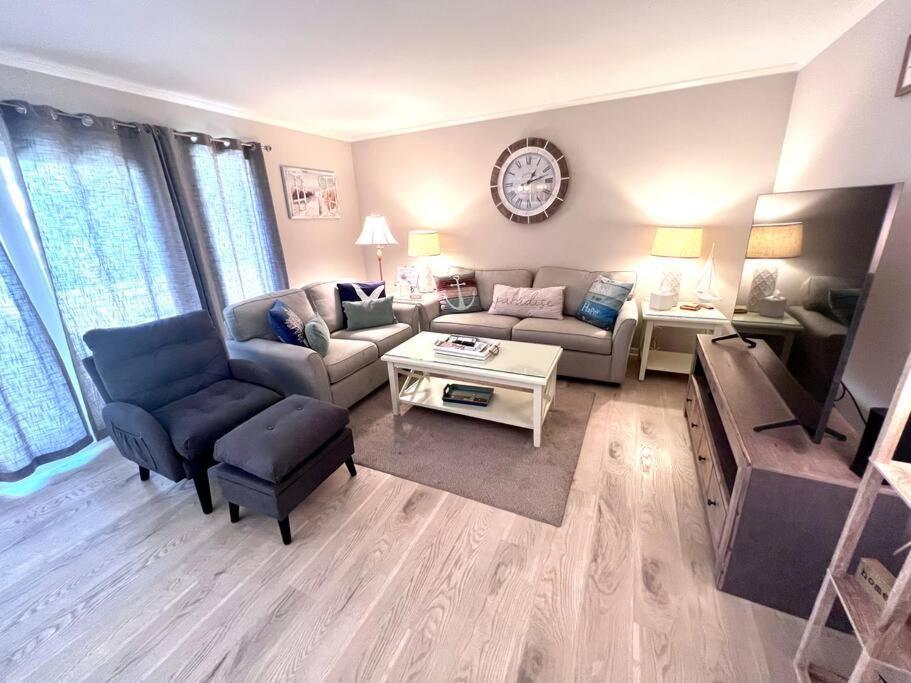 Вілла New Pics! Harbour Town 3Br/3Ba - Pool Access - Book Now Гілтон-Гед-Айленд Екстер'єр фото